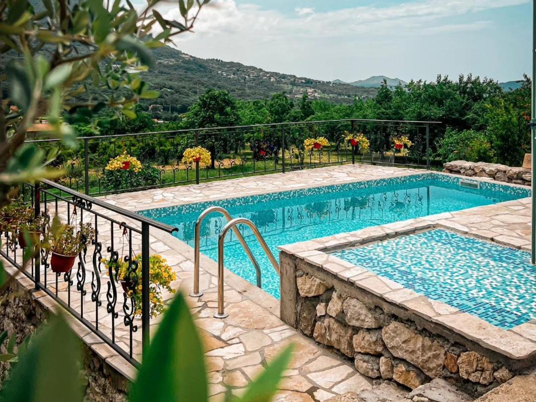 Apartmani Dumezic Bar Szoba fotó